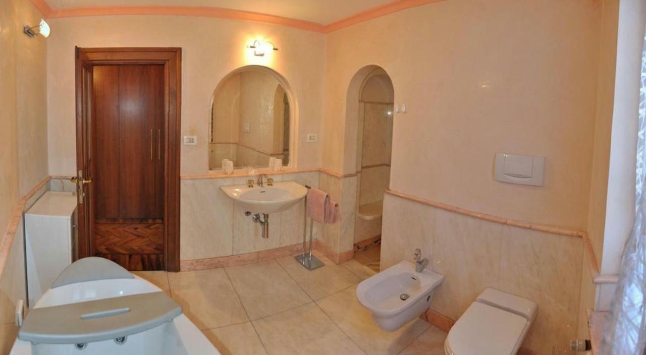 Villa Beatrice Lonato Buitenkant foto